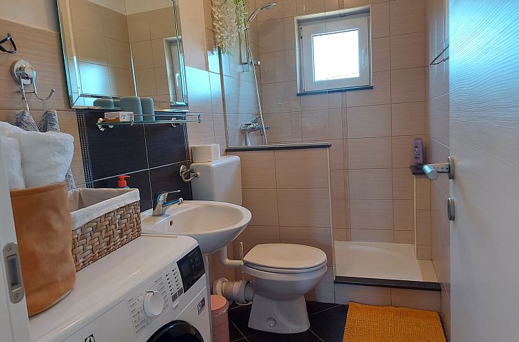 Vakantiehuis "Charmy Luna" mit Pool