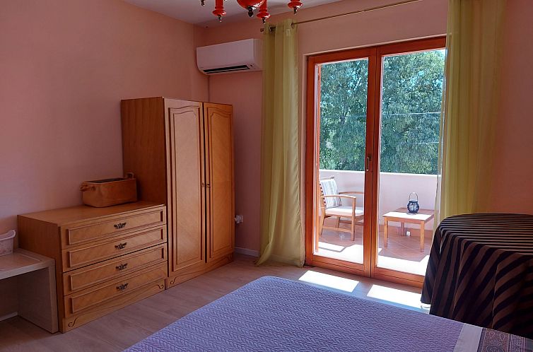 Vakantiehuis "Charmy Luna" mit Pool