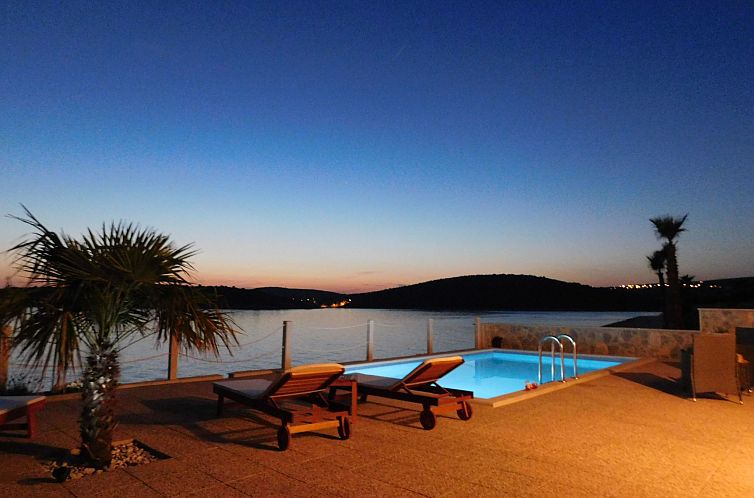 Vakantiehuis Gemütliches Ferienhaus Anamarija