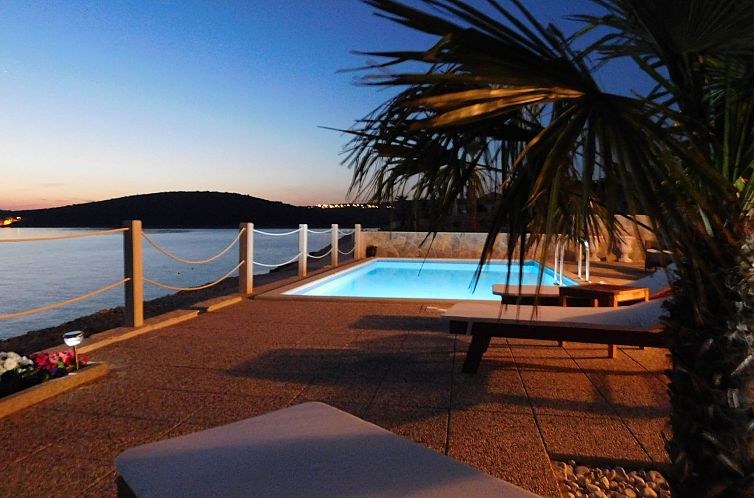 Vakantiehuis Gemütliches Ferienhaus Anamarija