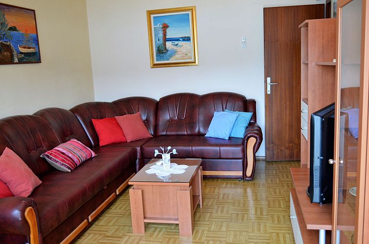 Appartement Schöne Wohnung in Poljica mit privatem Parkplat