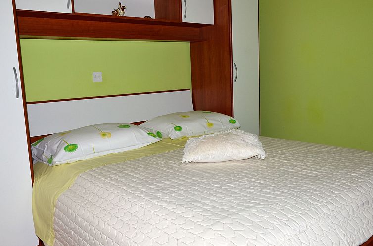 Appartement Schöne Wohnung in Poljica mit privatem Parkplat
