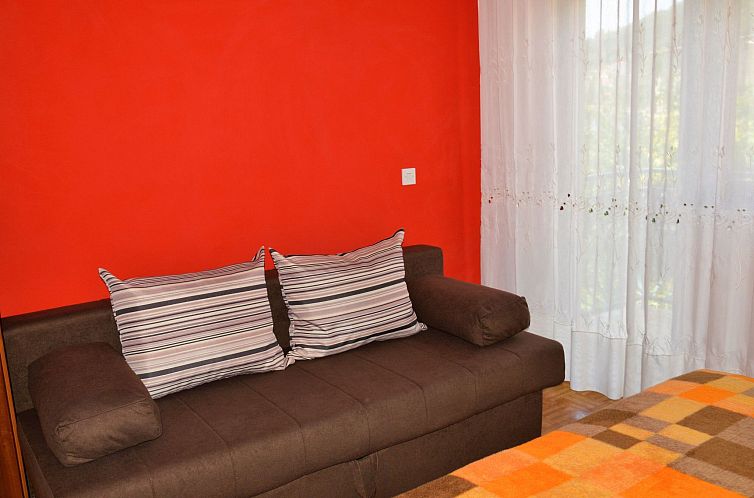 Appartement Schöne Wohnung in Poljica mit privatem Parkplat
