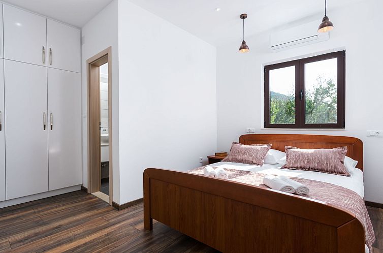 Vakantiehuis Seaside Villa Lara mit beheiztem Swimmingpool