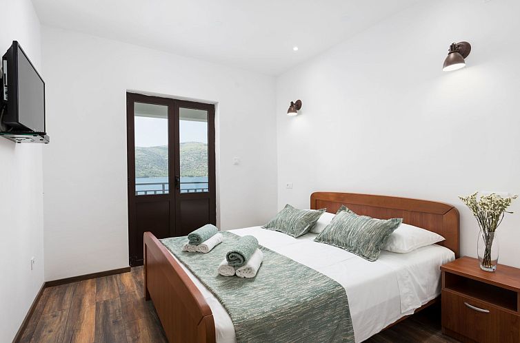 Vakantiehuis Seaside Villa Lara mit beheiztem Swimmingpool