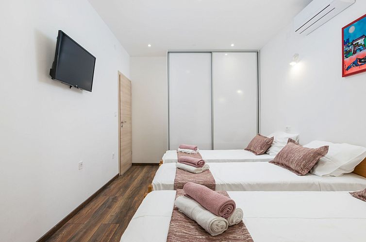 Vakantiehuis Seaside Villa Lara mit beheiztem Swimmingpool