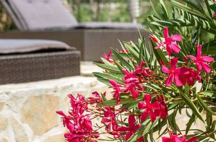 Vakantiehuis Hütte mit Garten, Grill und Terrasse