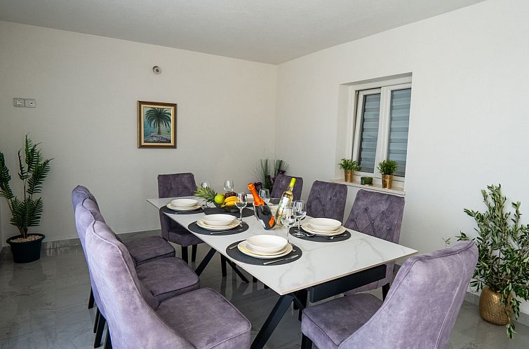 Vakantiehuis Hütte mit Garten, Grill und Terrasse