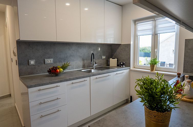 Vakantiehuis Hütte mit Garten, Grill und Terrasse