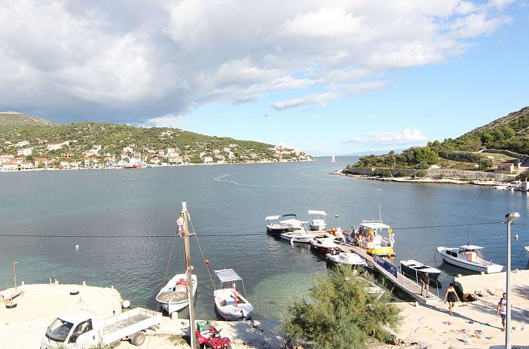 Appartement Idyllische, moderne Ferienwohnung direkt am Meer