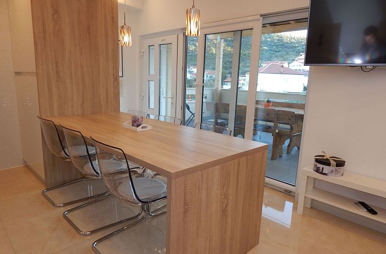 Appartement Idyllische, moderne Ferienwohnung direkt am Meer