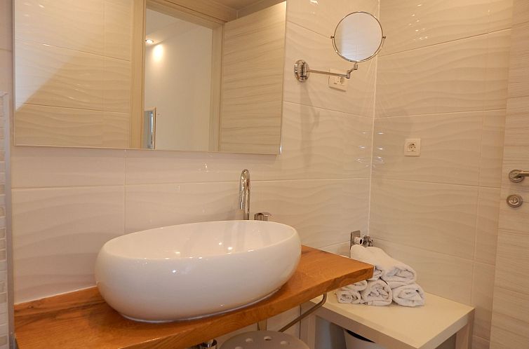 Appartement Idyllische, moderne Ferienwohnung direkt am Meer