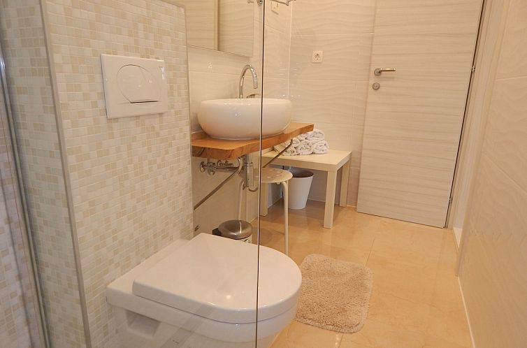 Appartement Idyllische, moderne Ferienwohnung direkt am Meer