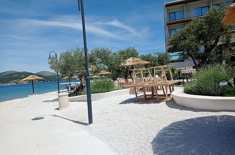 Appartement Geräumige Wohnung mit Meerblick