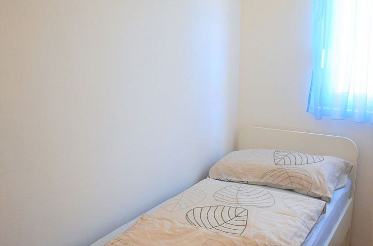 Appartement Wohnung in Poljica mit Garten und Terrasse