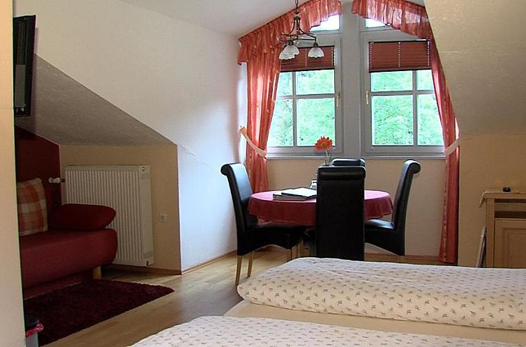 Landgasthof Hotel Zum Hirschenstein, Pension Garni