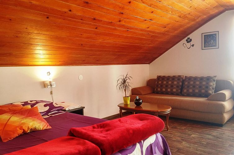 Appartement mit Terrasse, in der Nähe des Strandes und des 