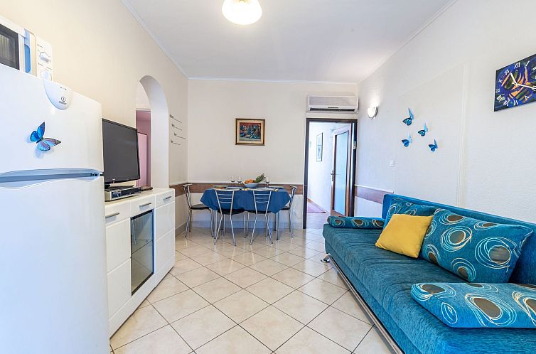 Appartement Geräumige Ferienwohnung mit eigener Terrasse