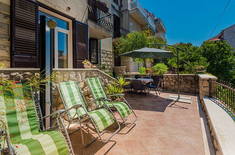 Appartement Geräumige Ferienwohnung mit eigener Terrasse