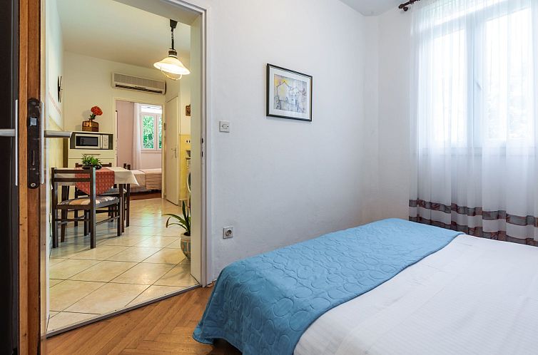 Appartement Ivona mit Terrasse und Außendusche