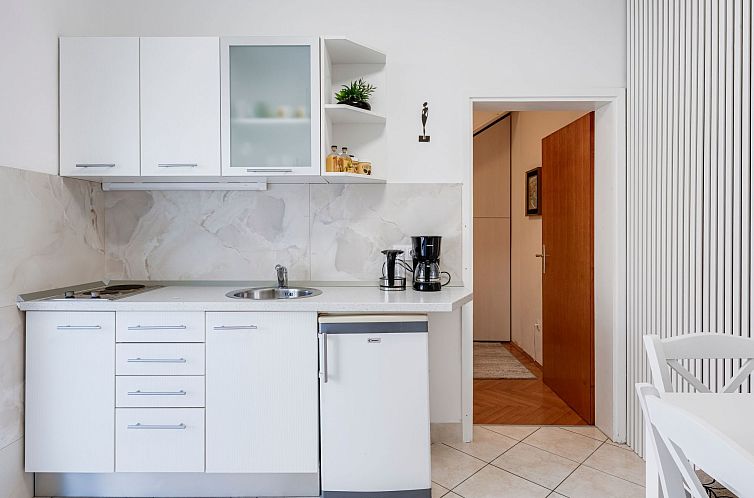 Appartement Ivona mit Terrasse und Außendusche