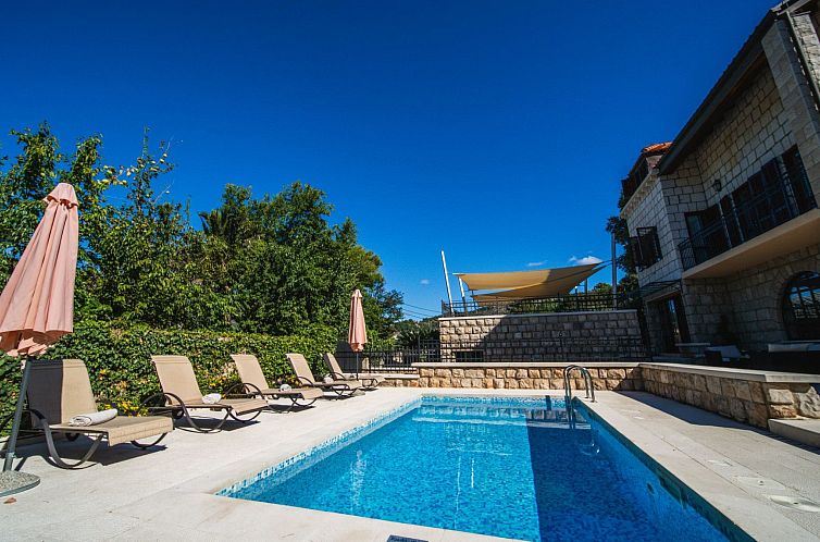 Vakantiehuis Luxuriöse Villa am Strand in Dubrovnik mit Poo