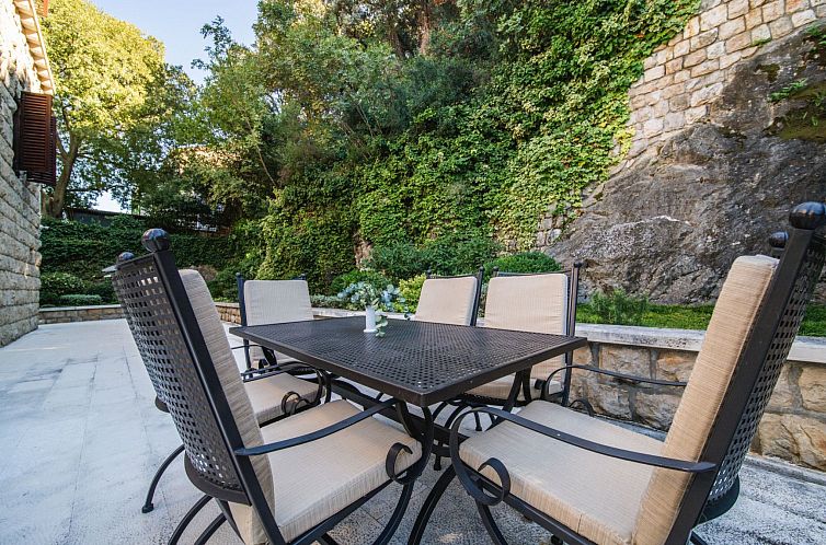 Vakantiehuis Luxuriöse Villa am Strand in Dubrovnik mit Poo