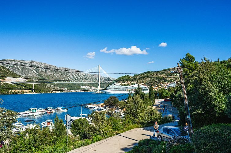 Vakantiehuis Luxuriöse Villa am Strand in Dubrovnik mit Poo