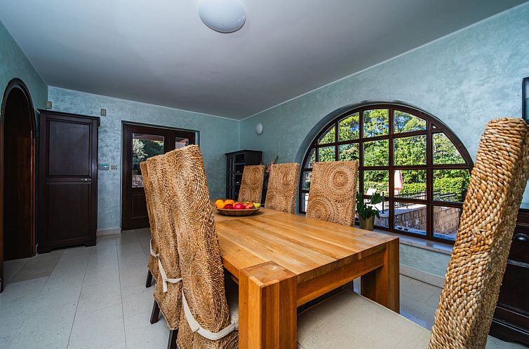 Vakantiehuis Luxuriöse Villa am Strand in Dubrovnik mit Poo