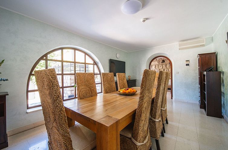 Vakantiehuis Luxuriöse Villa am Strand in Dubrovnik mit Poo