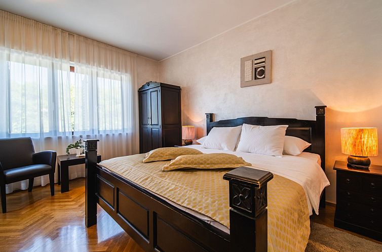 Vakantiehuis Luxuriöse Villa am Strand in Dubrovnik mit Poo
