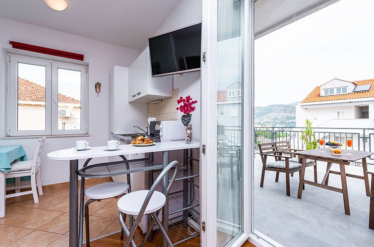 Appartement Studio mit Terrasse und herrlicher Aussicht