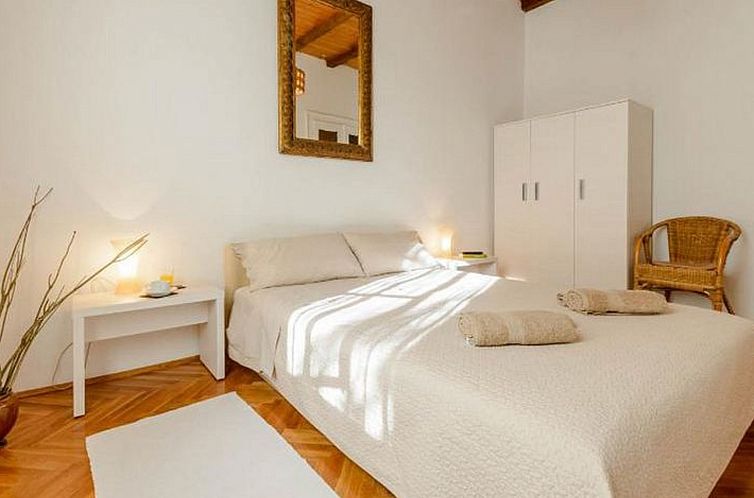 Appartement Wohnung im Herzen des Parks Gradac neben der Old