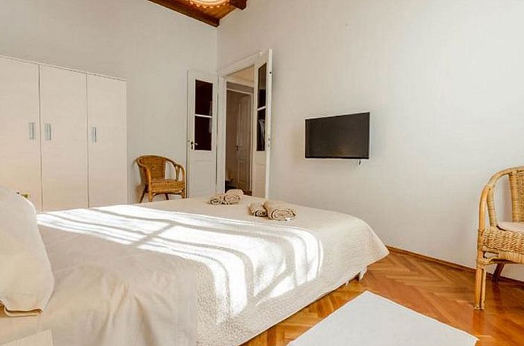 Appartement Wohnung im Herzen des Parks Gradac neben der Old