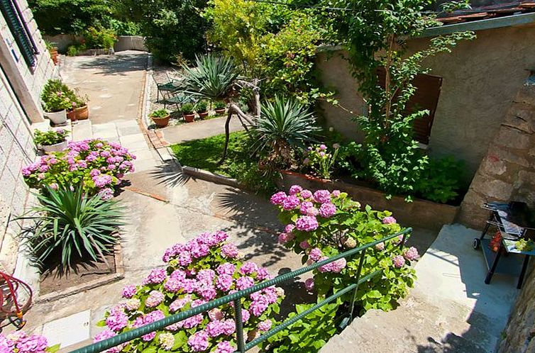 Appartement Wohnung im Herzen des Parks Gradac neben der Old