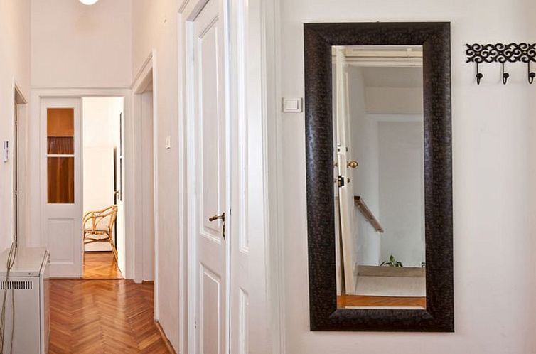 Appartement Wohnung im Herzen des Parks Gradac neben der Old