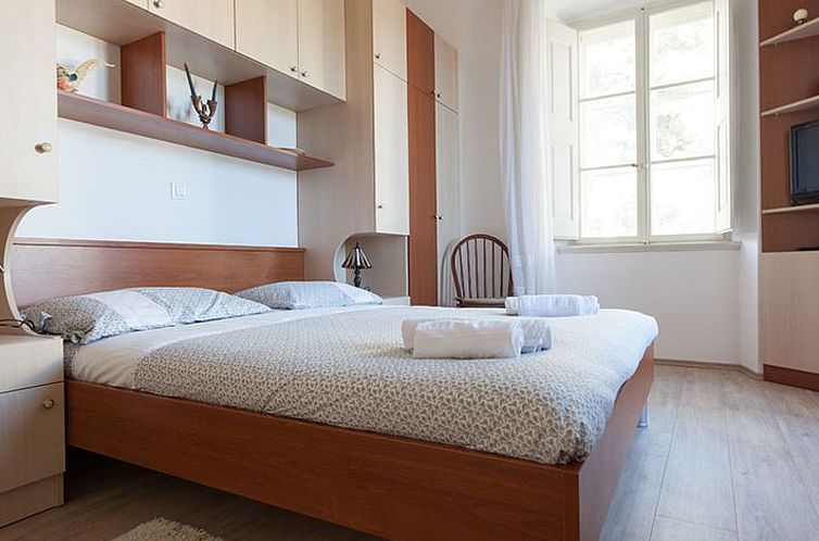 Appartement in Pile mit Vorgarten