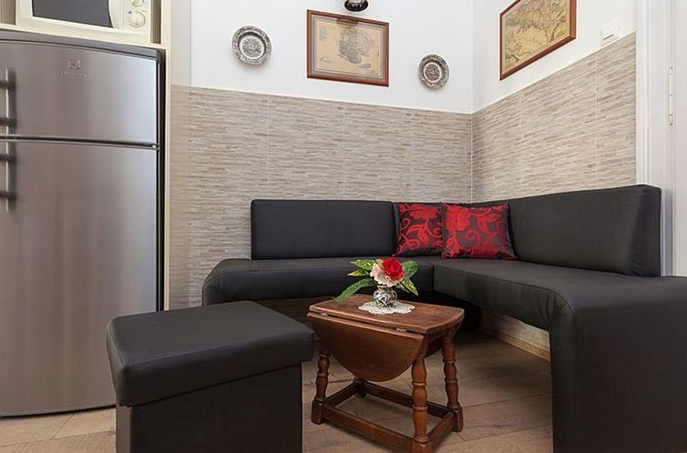 Appartement in Pile mit Vorgarten