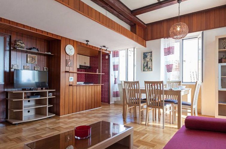 Unterkunft 1030639 - Appartement Dalmatien - Appartement Angenehme Ferienwohnung in der Altstadt