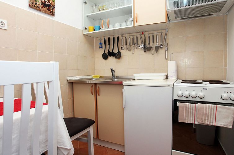 Appartement Ivana mitten im Blumengarten