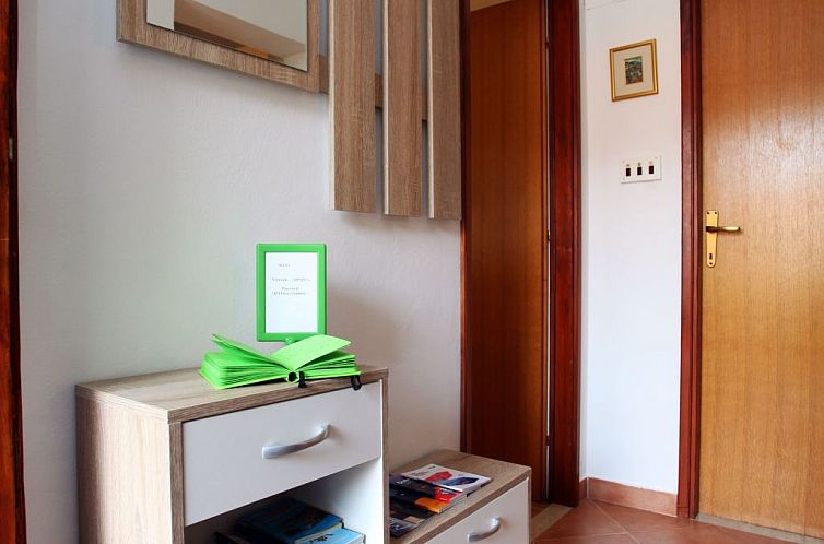 Appartement Ivana mitten im Blumengarten
