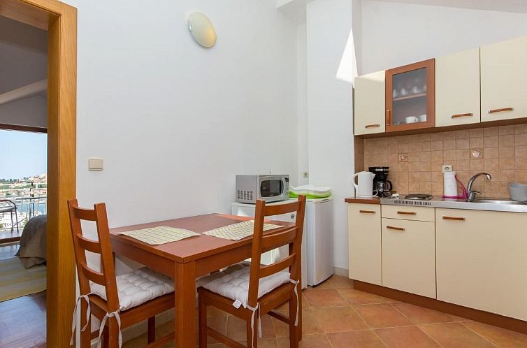 Appartement Apartment nahe Hafen mit Meerblick