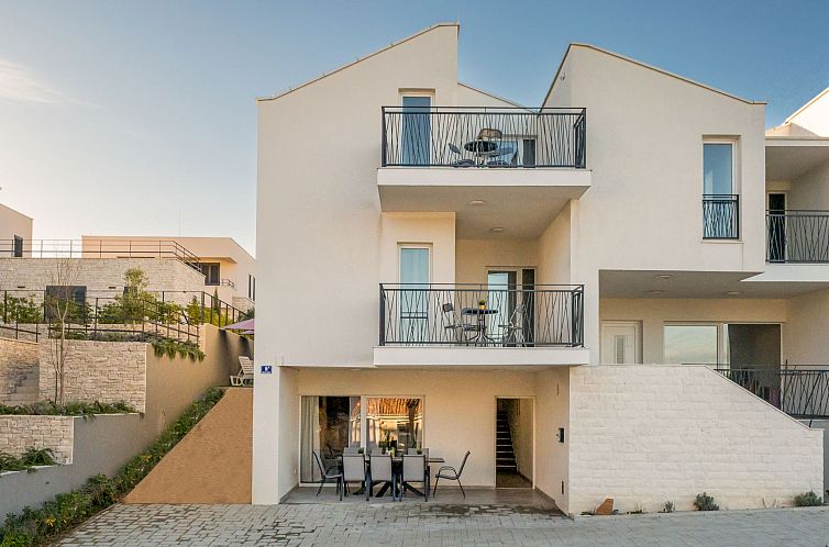 Unterkunft 1030912 - Ferienhaus Dalmatien - Vakantiehuis Tica