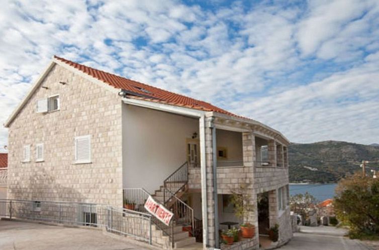 Appartement Mélanie B im ersten Stock einer Villa am Strand