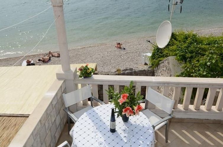 Vakantiehuis Großes Ferienhaus mit Terrasse und Garten