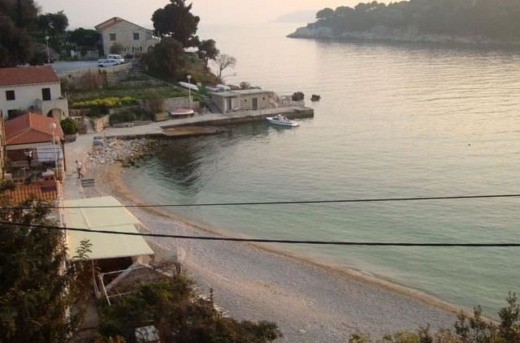 Appartement Studio mit Terrasse