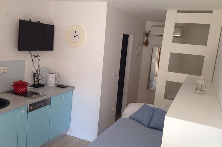 Appartement Studio mit Terrasse