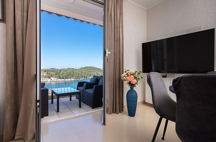 Appartement Wohnung "Ela II" mit Blick auf das Wasser