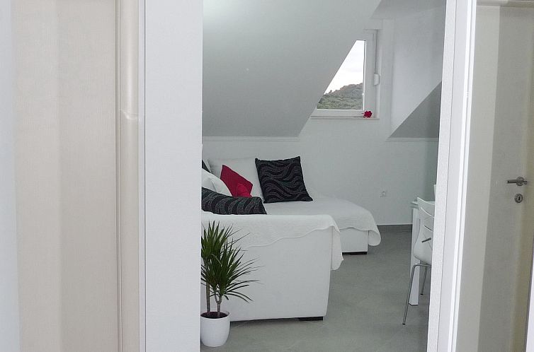 Appartement Wohnung "Ela" mit Blick auf das Wasser