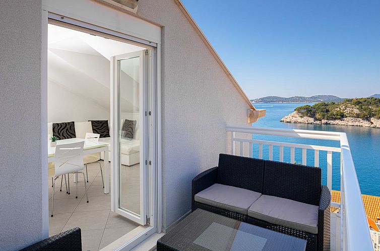 Appartement Wohnung "Ela" mit Blick auf das Wasser